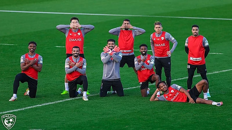 الهلال يختتم تحضيراته الميدانية استعدادا لمواجهة الطائي "صور"