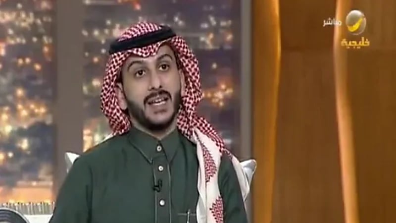 شاهد.. قانوني يكشف عن عقوبة استغلال الأطفال عبر الإنترنت 