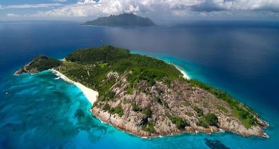 زلزال بقوة 6.6 ريختر يضرب جزيرة ميكرونيسيا بالمحيط الهادي