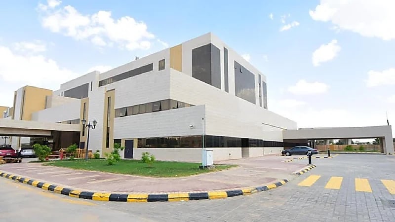 "مكالمة هاتفة " تجدد آمال "كومان" مع برشلونة