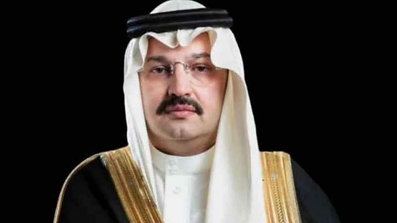 توجيه عاجل من أمير عسير بشأن شاب علّق على مباراة بين ناديين رياضيين بالمنطقة