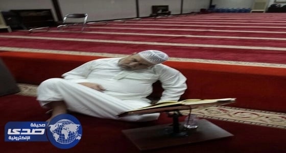 مؤذن يفارق الحياة قبل رفع أذان الفجر بجدة