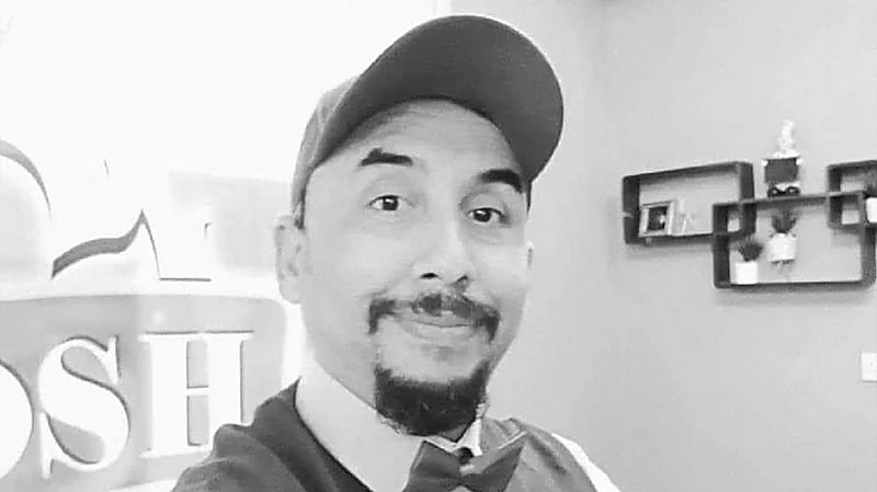 قذيفة أطلقت في حفل زفاف تنهي حياة فنان ليبي