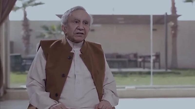 بالفيديو.. تركي الحمد يكشف قصة انضمامه لتنظيم سري في المرحلة الثانوية