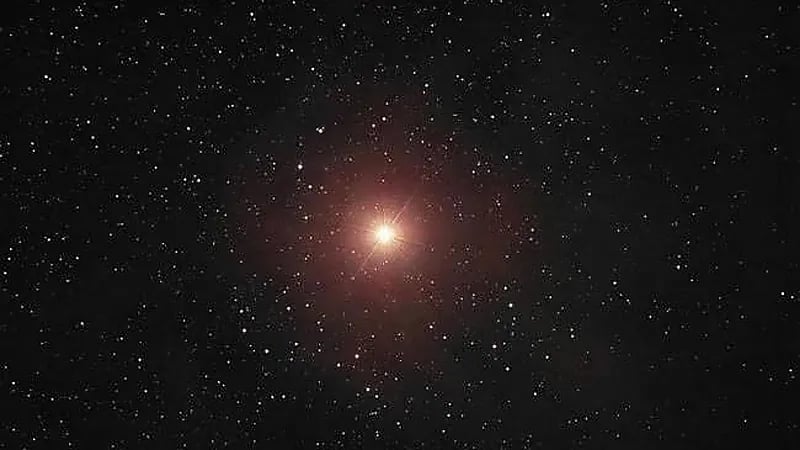 بعد غروب الشمس مشهد فلكي خلاب في سماء مصر