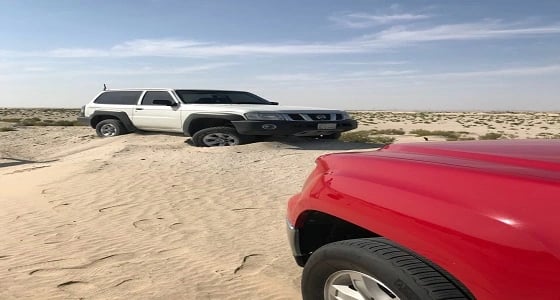 بالصور.. غوث يحرر سيارة بالهاف مون بالمنطقة الشرقية