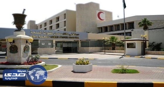 سيدة تنجب 4 توائم بعد انتظار 20 عامًا