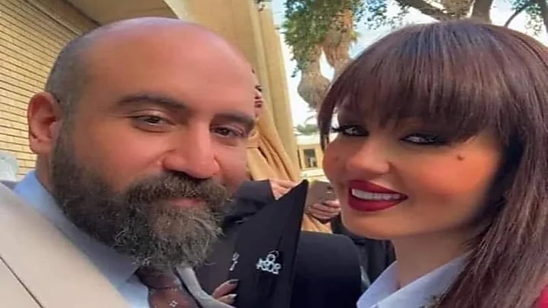 القبض على زوج همسة ماجد أثناء محاولة تهريبه سبائك ذهبية بمطار بغداد