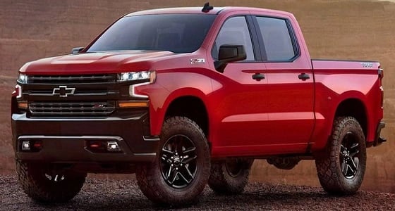 الظهور الأول لـ " شيفروليه سيلفرادو " قبل العرض في ديترويت