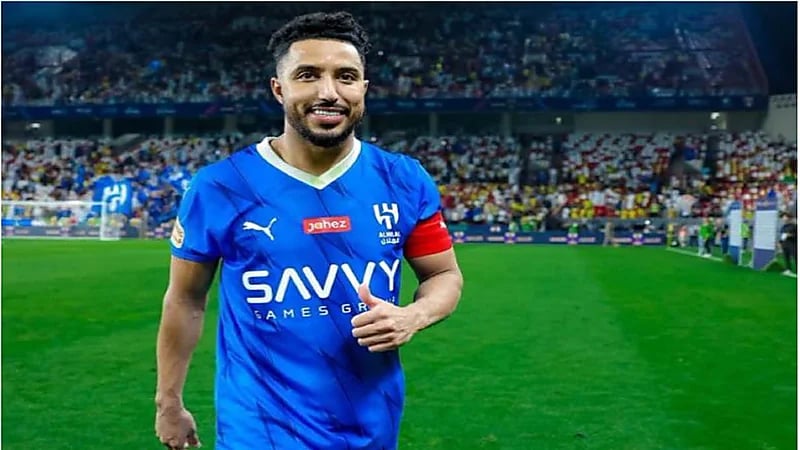 الدوسري يوجه رسالة لـ ثلاثي الهلال الراحلين عن الفريق