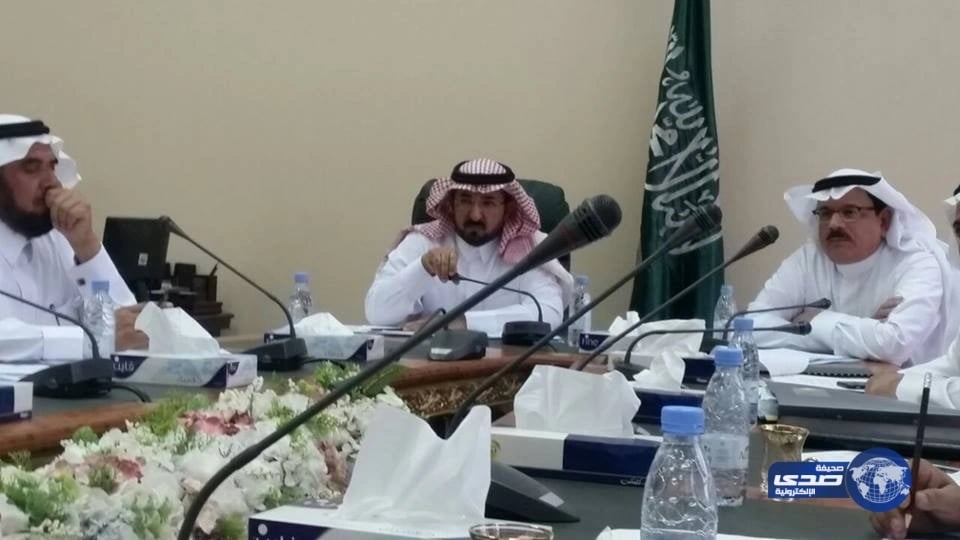 وكيل وزارة النقل للطرق يتفقد بعض المشروعات الجاري تنفيذها بالباحة