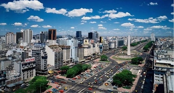 " دوام الحال محال " .. الأرجنتين تغرق بعد سنوات من الازدهار