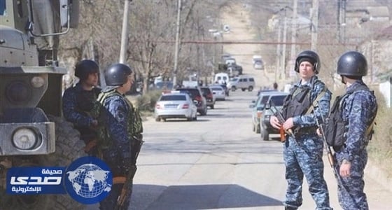 اعتقال قطريين في مطار كازاخستان قبل تهريبهما 29 صقرا