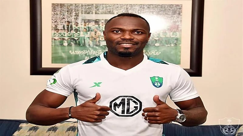 الأهلي يحدد مصير كوم بعد الهبوط 