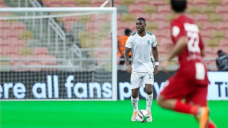 الأهلي ينجو من فخ الخسارة أمام نجران