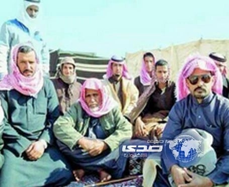 الأمطار تجبر أسرة لمى على مغادرة خيامهم بالقرب من موقع البئر