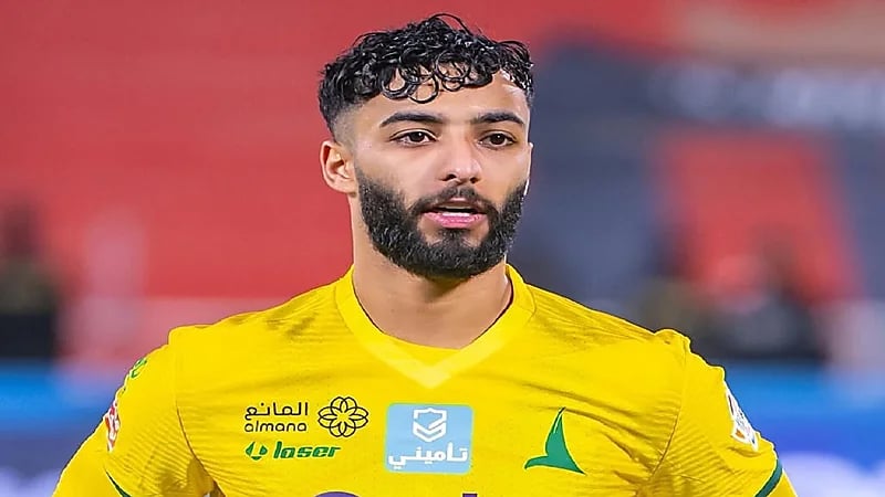 أبو الشامات يدخل اهتمامات الأهلي