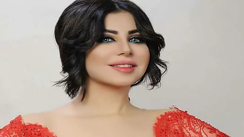 شاهد.. تجمع الجماهير للترحيب بحليمة بولند في الأحساء