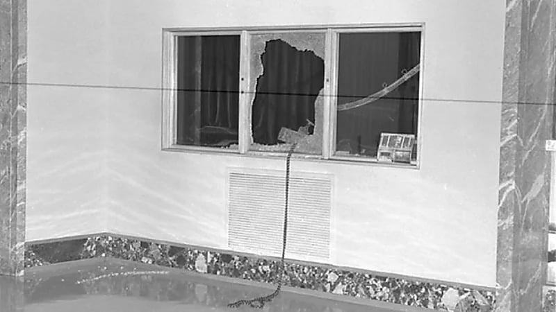 الـ "FBI" الأمريكي يعلن عن مكافأة مالية لاستعادة 3 سيوف سعودية بعد سرقتهم