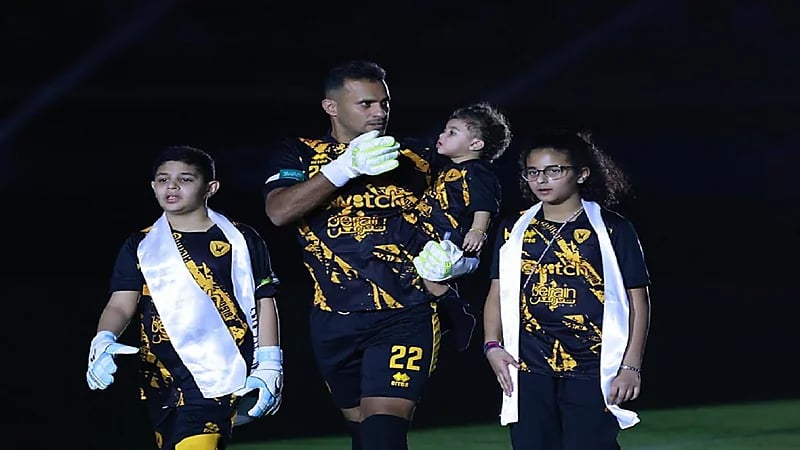 فيديو.. الأمير الوليد بن طلال يهدي الخالدي مليون ريال