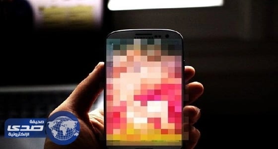 ⁠⁠⁠⁠⁠مواقع إباحية ومراهنات على هواتف مسئولين عموميين