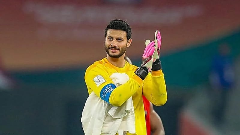 تفاصيل اهتمام النصر بالتعاقد مع حارس الأهلي المصري ومدافع الزمالك