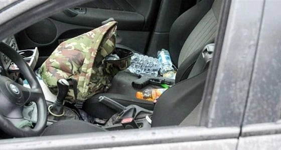 الشرطة تعثر على كتاب لـ " هتلر " لدى منفذ هجوم إطلاق النار وسط إيطاليا