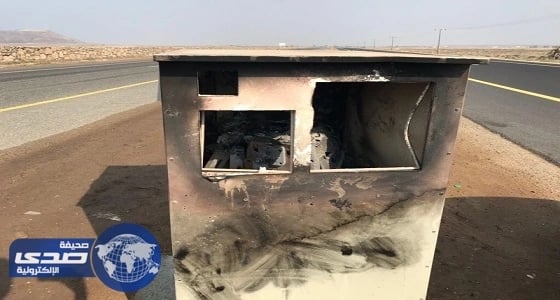 بالصور.. مجهولون يشعولون النيران في " ساهر " على طريق الحريضة