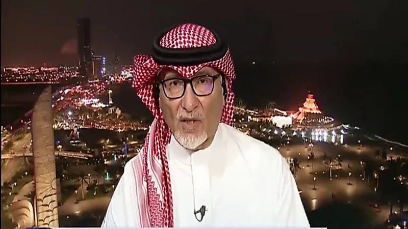 عصام الدين: شوف الهلال وتعلم (فيديو)