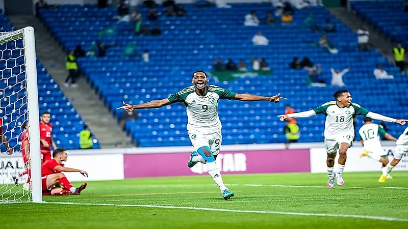 الأخضر يهزم لبنان بثلاثية نظيفة