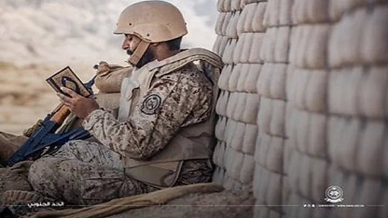 شاهد المرابطون على الحدود: عينٌ على الجبهات.. وقلبٌ يخشع بالآيات