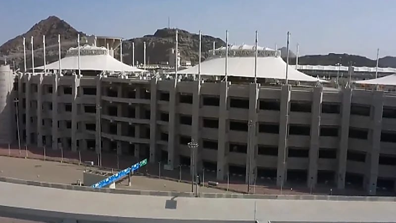 بالفيديو.. لقطات جوية لمنشأة الجمرات قبل نفرة ضيوف الرحمن