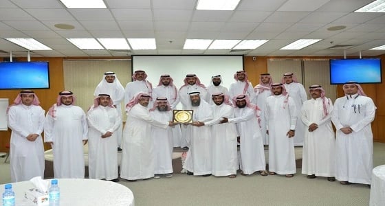 دورة لتعليم لغة الإشارة لمنسوبي جوازات الشرقية بجمعية " إيفاء "