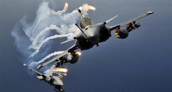 غارة للتحالف تستهدف مواقع الحوثيين بتعز