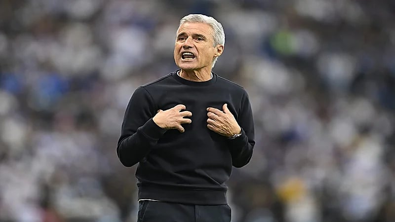 مدرب النصر السابق يقترب من الوصل الإماراتي