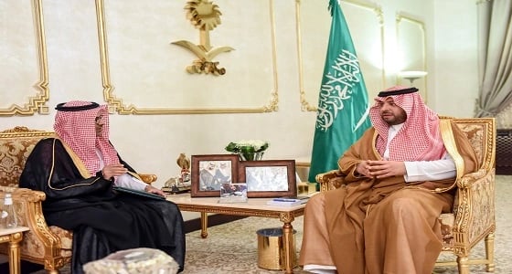 أمير الشمالية يستقبل مدير فرع وزارة الإسكان بالمنطقة