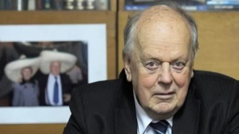 وفاة أول رئيس لبيلاروسيا عن عمر يناهز 87 عامًا