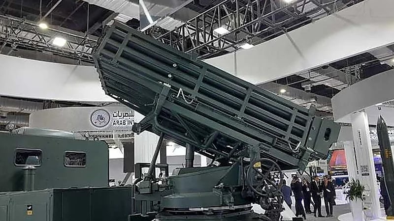 سلاح مصري جديد: 30 صاروخًا تنطلق خلال 15 ثانية فقط