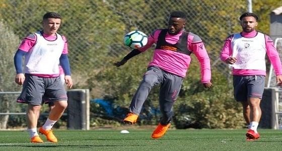 تفسير جديد لعدم مشاركة محترفي المملكة في الدوري الإسباني