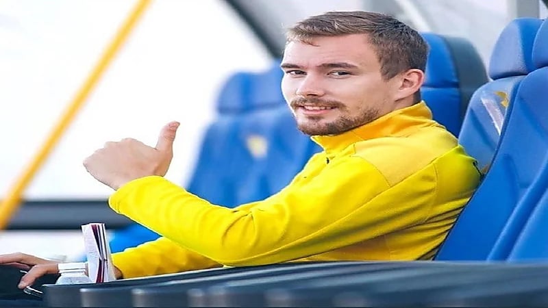 رسميًا.. الأهلي يوقع مع براداريتش