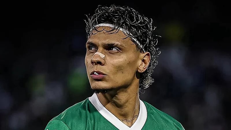 روما يحسم صفقة ريوس بعقد حتى 2030