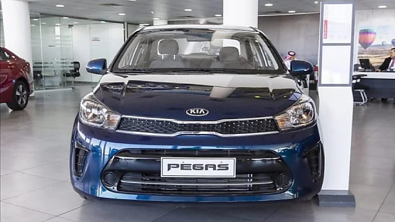 صور.. مواصفات وسعر كيا بيجاس 2023 في المملكة
