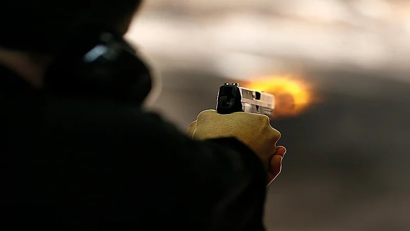 نائب مصري سابق يطلق النار على طليقته وأشقائها