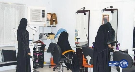 المطلق: تواصل العائلة عبر« قروبات الواتساب» صلة رحم .. فيديو