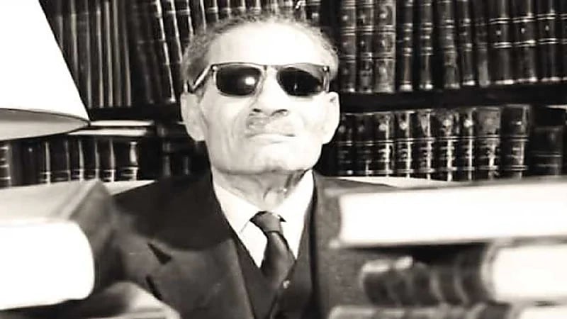 تكهنات حول بدء هدم قبر طه حسين (صورة)