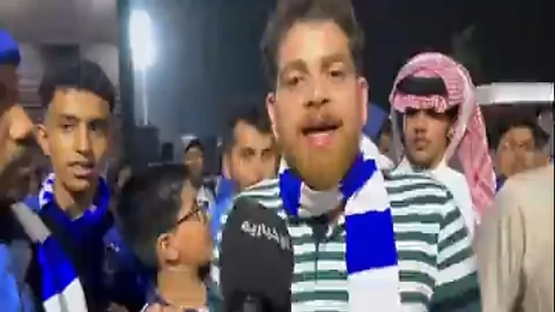 مشجع هلالي: تم دعم الأهلي الصاعد ولم يدعم الهلال بلاعبين فئة A .. فيديو