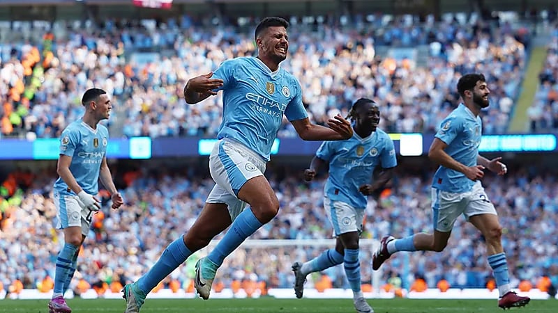 مانشستر سيتي بطلاً للدوري الإنجليزي