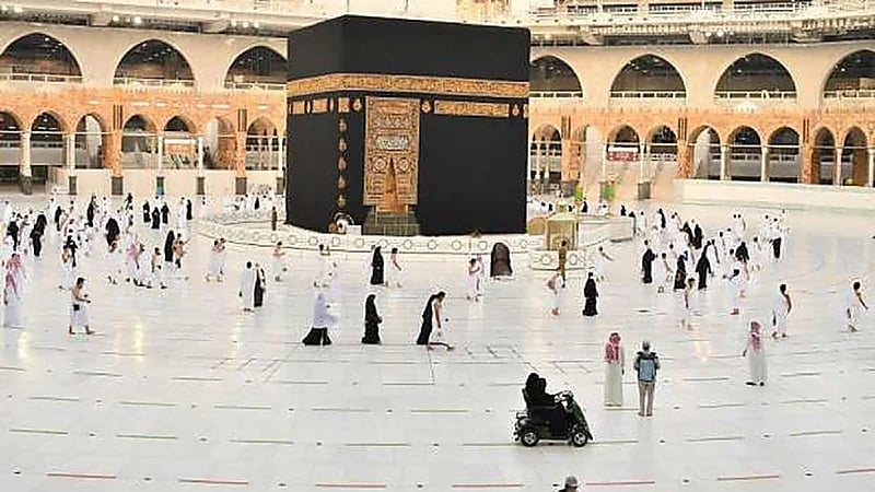 رئاسة شؤون الحرمين تؤكد على منسوبيها التفرغ لخدمة ضيوف الرحمن