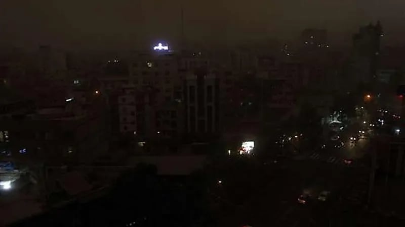 إيران تحارب كورونا بقطع الكهرباء