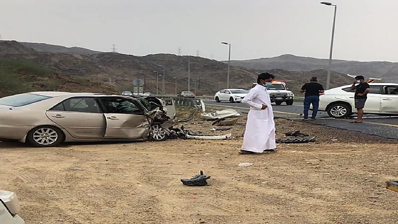 وفيات وإصابات في حادث تصادم بالمخواة